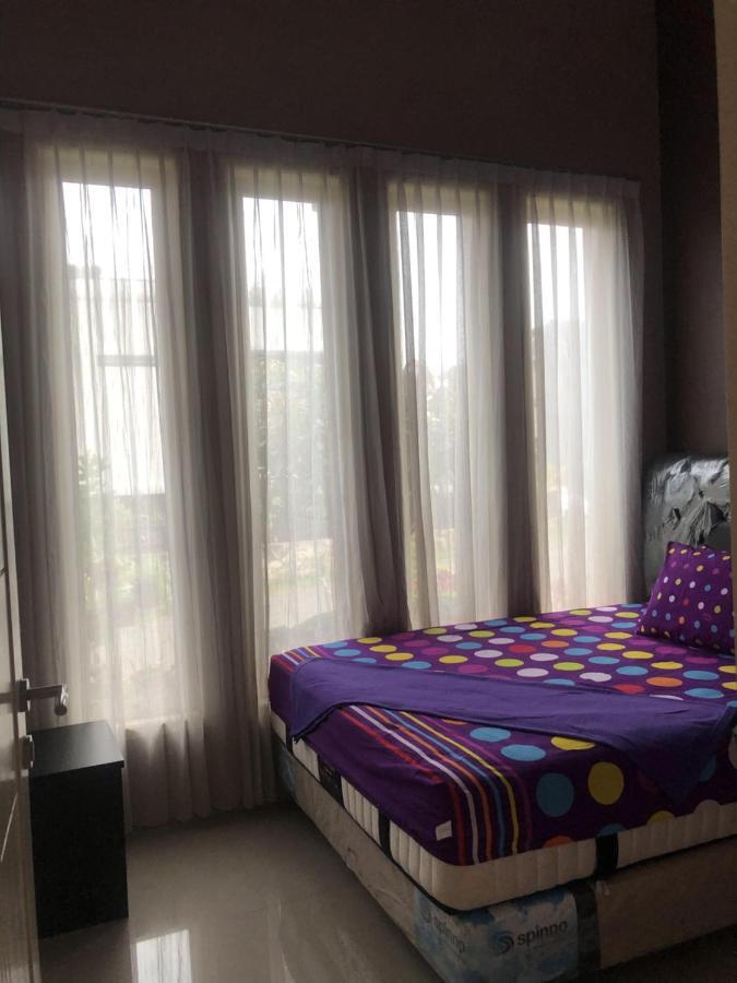 Villa Kusuma Hill A8 Batu  Esterno foto